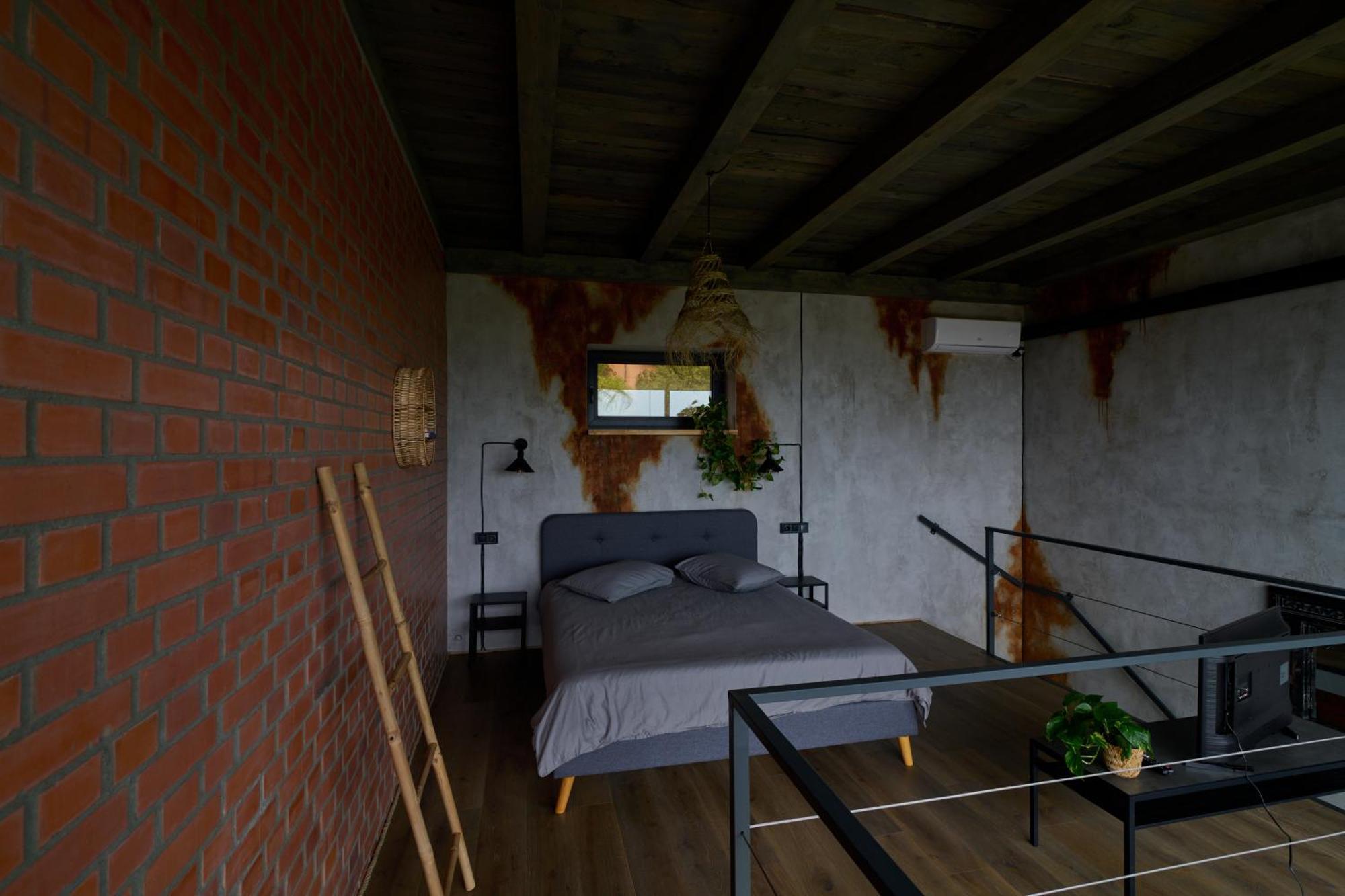 Апартаменты True Love С Видом На Горы Úzhgorod Habitación foto